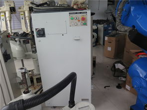 臺州信達供應優質二手安川ES200-J02-XRC工業機器人成套設備